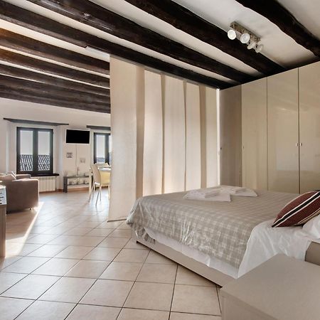 Casa Vacanza Civetta Bergamo Bagian luar foto