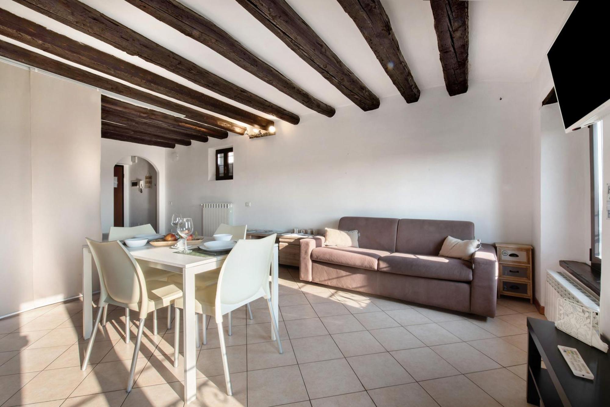 Casa Vacanza Civetta Bergamo Bagian luar foto